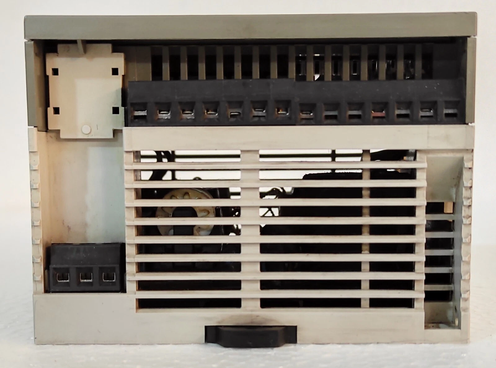 admin/uploads/uploads/IDEC FC5A-C24R2 MicroSmart Pentra PLC CPU_1.webp